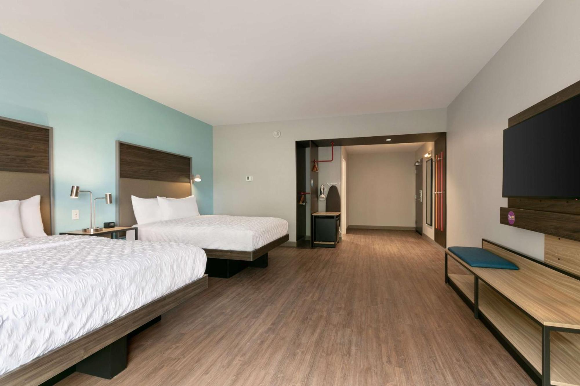 Tru By Hilton 3*